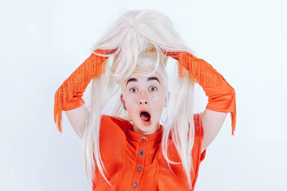 5 Powodów, Dla Których Peruka Blond Loki Jest Idealnym Wyborem