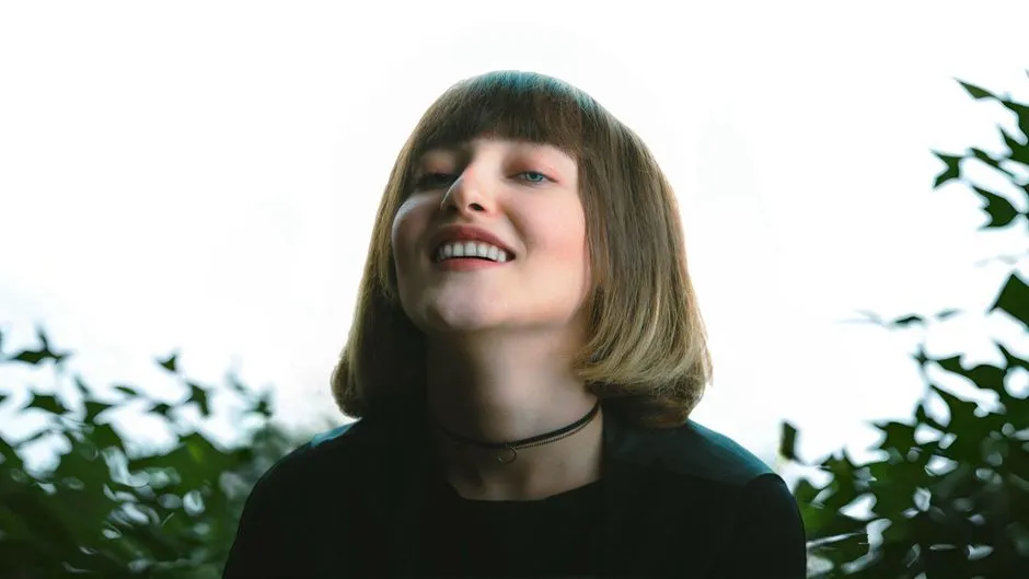 Fryzura Bob dla Cienkich Włosów: 7 Cięć, Które Dodają Objętości