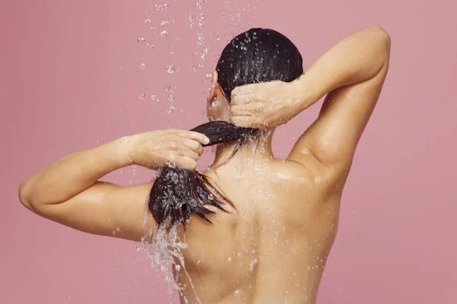 Szampon na porost włosów - 7 hitów, które przyspieszą wzrost i baby hair