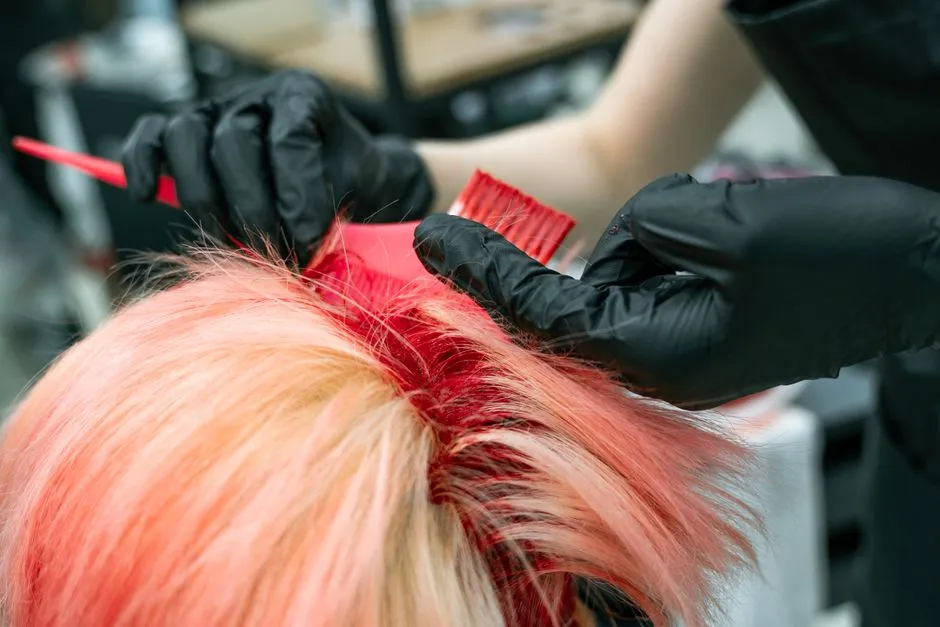 Jak Przyciemnić Blond? 5 Skutecznych Sposobów na Idealny Odcień
