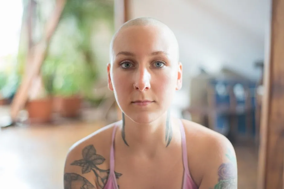 Buzz Cut Blond Hair: Kompletny Przewodnik po Stylizacji i Pielęgnacji